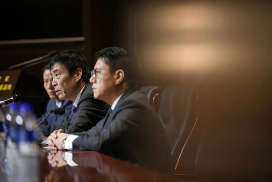 官方：伯明翰主帅鲁尼下课，带队15场仅2胜官方消息，伯明翰主帅鲁尼下课。